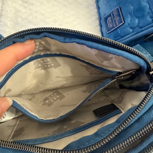 RunDisney Lug Coupe SE Convertible Crossbody Bag - Picture 6 of 6